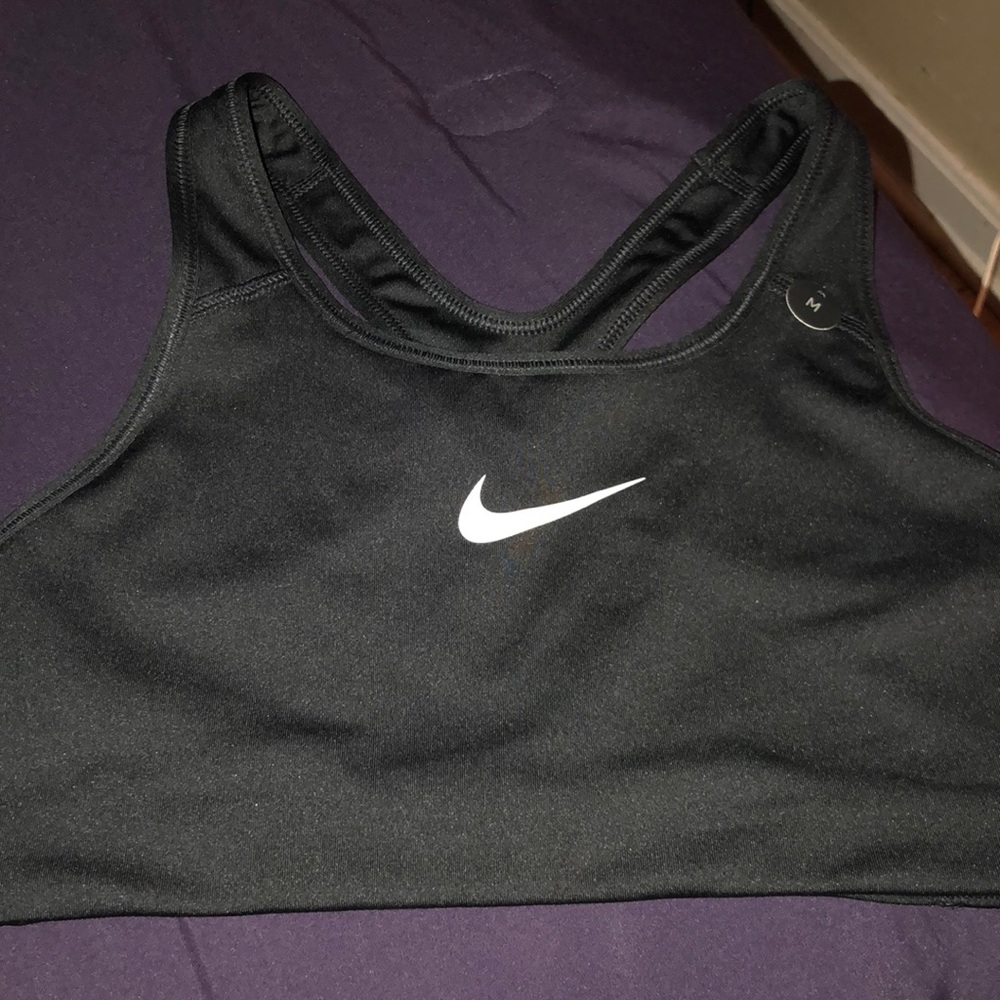 Nike Pro Classic Swoosh Sports Bra